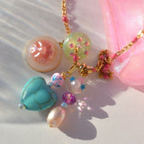 Collar Macedonia charms