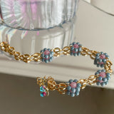 Maggie bracelet flowers