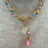 Dora necklace pink gemstone